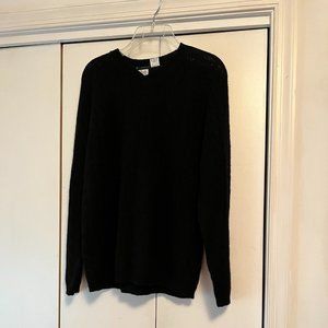 NWT! 24 Seven 100% Wool V-Neck Sweater - Black -  Size M